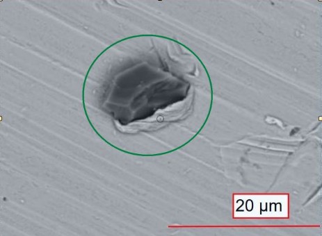 Bild Rasterelekronenmikroskop-Motorschaden-Motorensachverständiger-Motorengutachter