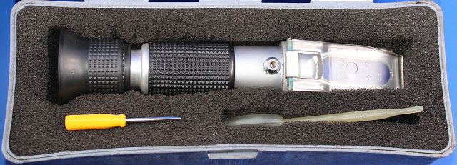 Refraktometer-Motorschaden-Motorensachverständiger-Motorengutachter